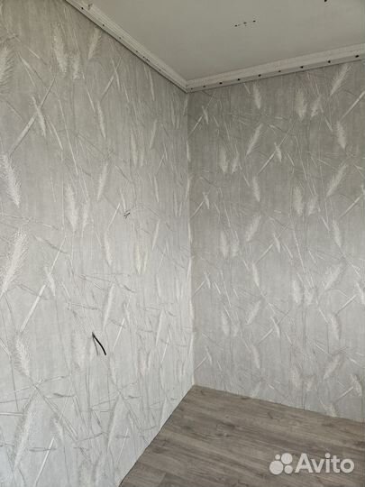 Услуги поклейка обоев