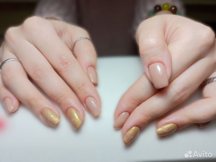 Маникюр/педикюр