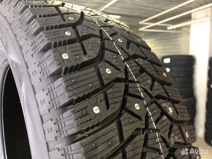 Bridgestone Blizzak Spike-02 285/50 R20 116T