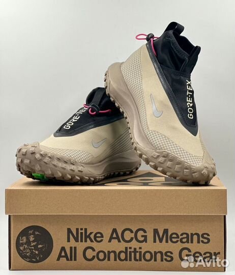 Nike ACG Moutain Fly Gore-Tex Beige