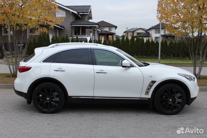 Infiniti FX50 5.0 AT, 2008, 160 000 км