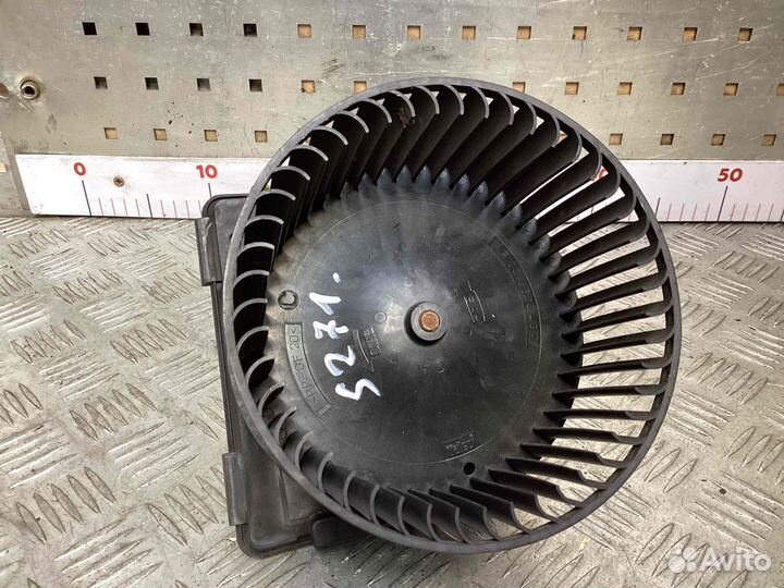 Моторчик печки Opel Vectra B