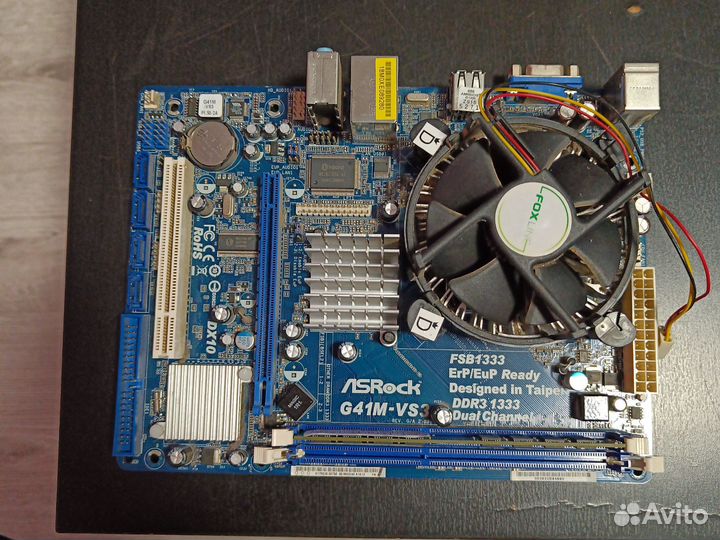 Материнская плата с процессором и памятью