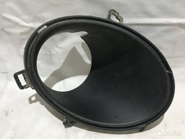 Рамка птф правая Chevrolet Orlando I (2009–2015)