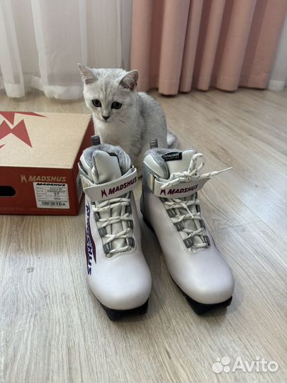 Лыжные ботинки коньковые madshus