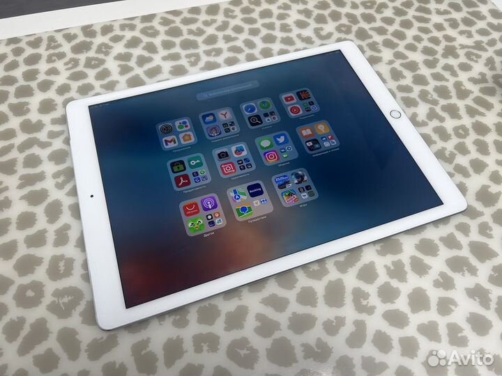 iPad pro 12.9-inch 1 поколение