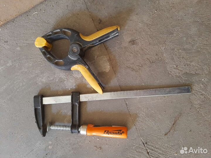 Струбцина быстрозажимная