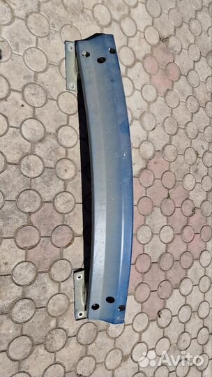 Усилитель отбойник заднего бампера Tesla Model 3