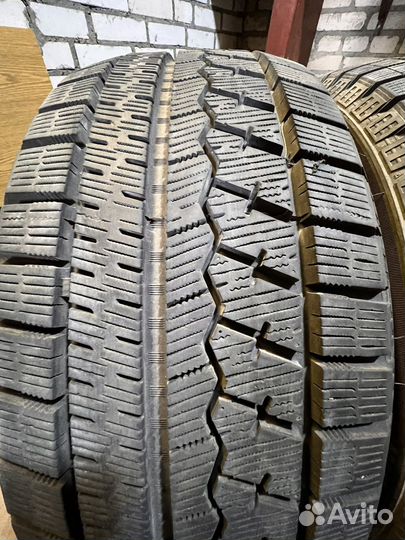 Sailun Ice Blazer Arctic 215/55 R17