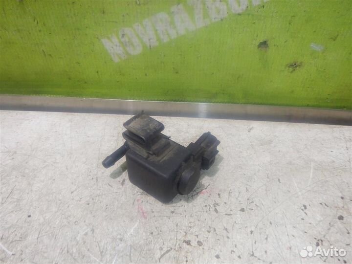 Клапан вентиляции топливного бака Форд Фокус 1