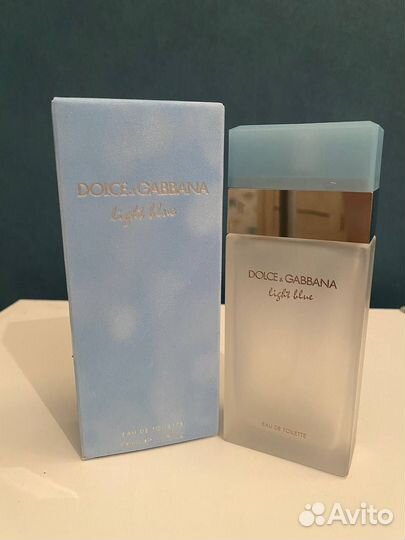 Пустые флаконы и коробки от парфюмерии