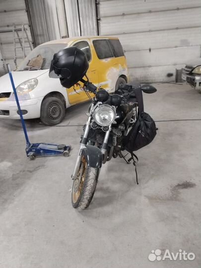 Honda cb 400