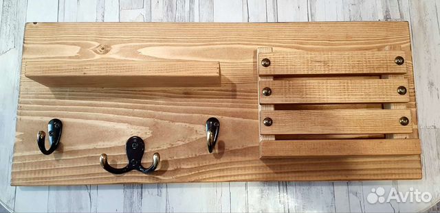 Ключница настенная из дерева