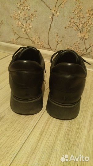 Ботинки женские. Сезон: весна, осень. Размер 39,0