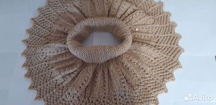 Женский шарф (бежевый)