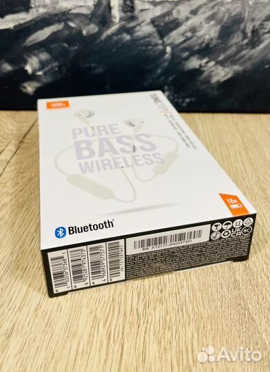 JBL Tune 215BT White