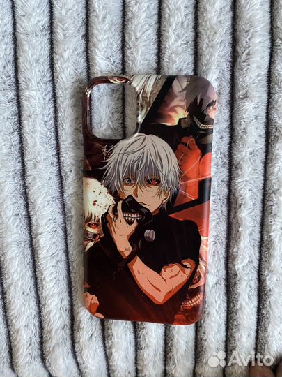 Чехлы на iPhone 11