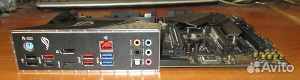 Системная плата asus ROG strix Z390F gaming 1151v2