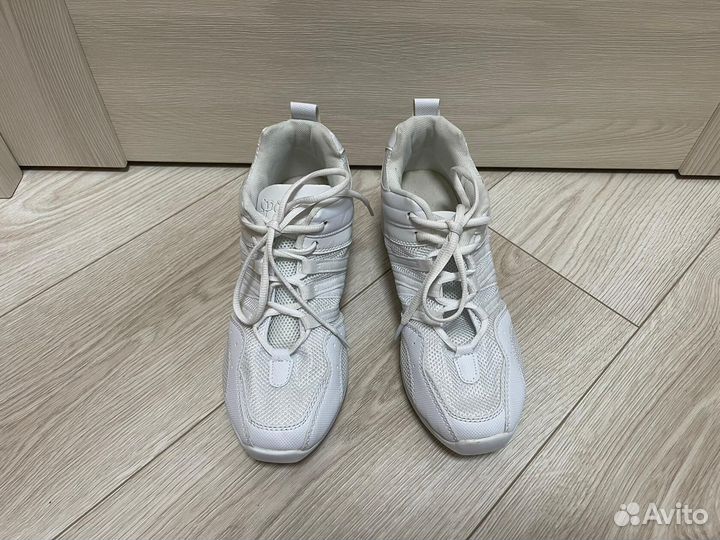 Джазовки спортивные кроссовки для танцев р.40