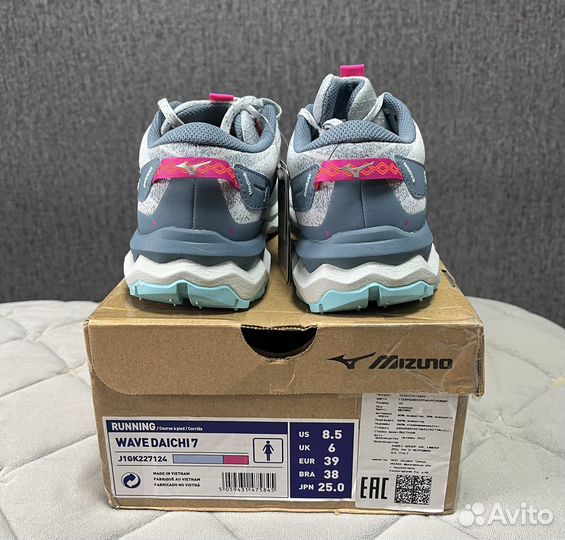 Беговые кроссовки Mizuno daichi 7