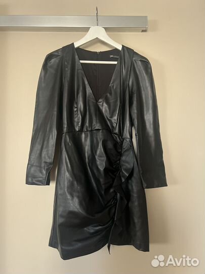 Платье Zara размер S