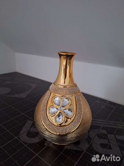 Ваза, кувшин