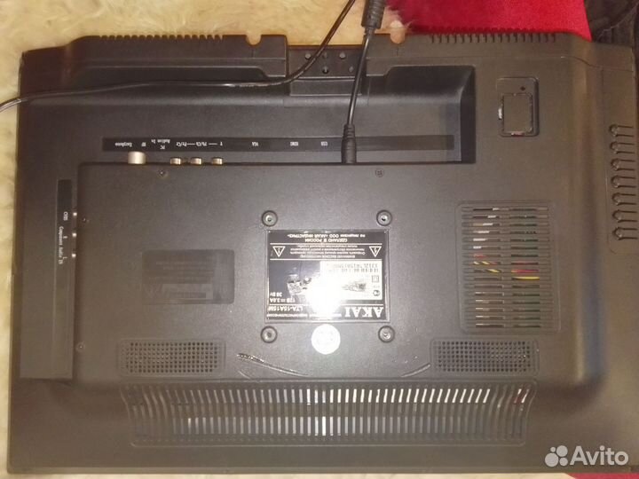 Телевизор akai