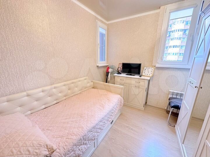 3-к. квартира, 85 м², 9/17 эт.