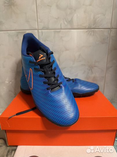 Сороконежки футбольные Demix EU46