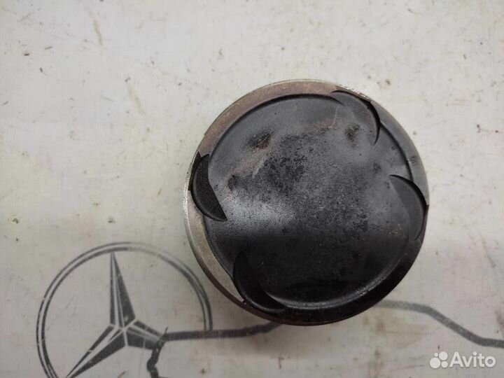 Поршень бензин w164 63 AMG ML-class AMG 156.980