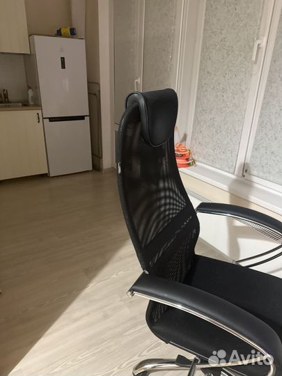 Компьютерное кресло