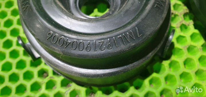 Крышка блока фары резиновая Лада Гранта