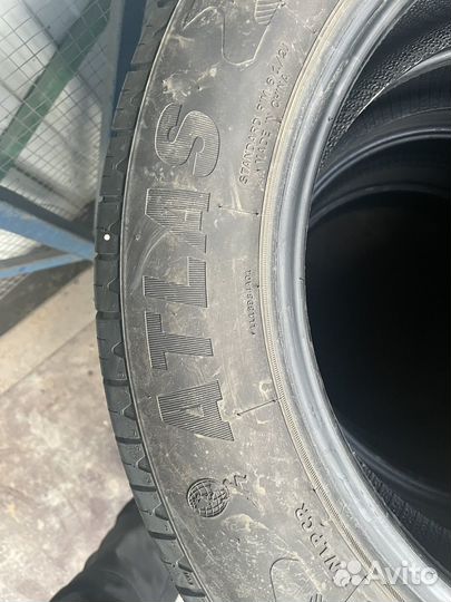 Atlas Batman A50 225/60 R18 100