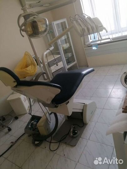 Стоматологическое кресло бу