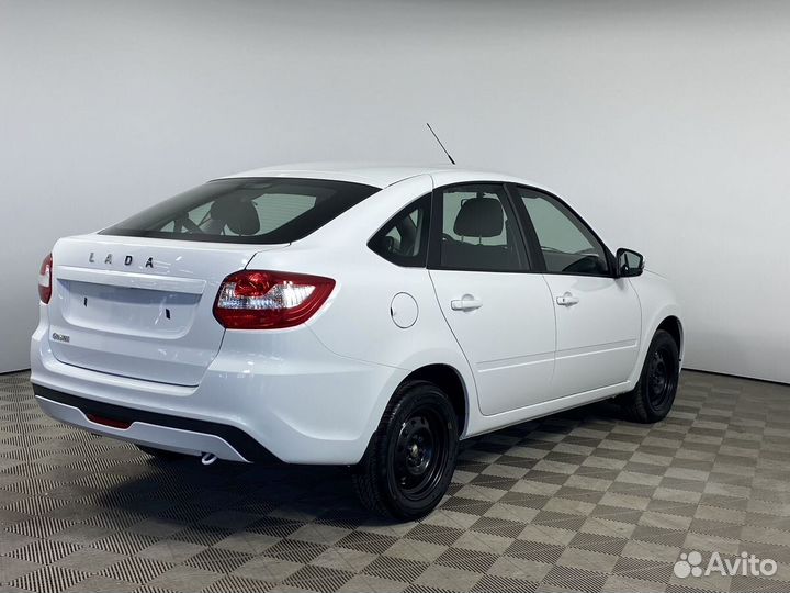 LADA Granta 1.6 МТ, 2023