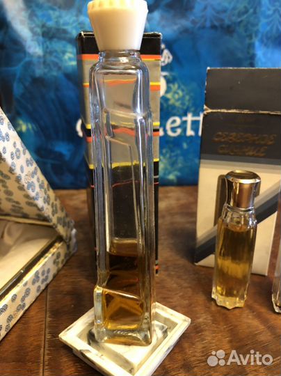 Духи и коробки, флаконы от духов СССР