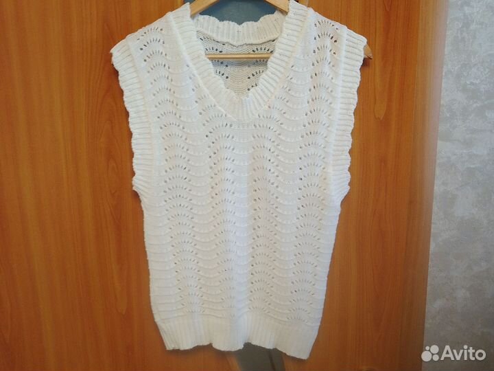 Безрукавка ажурная 44-48