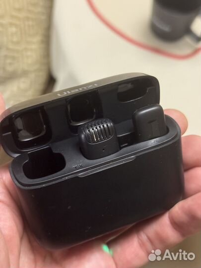 Беспроводной микрофон Ulanzi J12