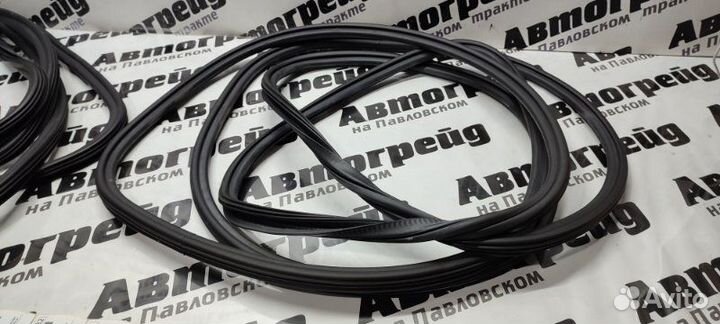 Уплотнение двери Audi Q5 8R cdnc 07.09.2011