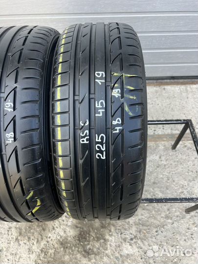 Bridgestone Potenza S001 225/45 R19