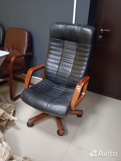 Офисная мебель