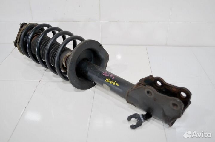 Стойка амортизатора передняя правая Mazda Cx-9 TB