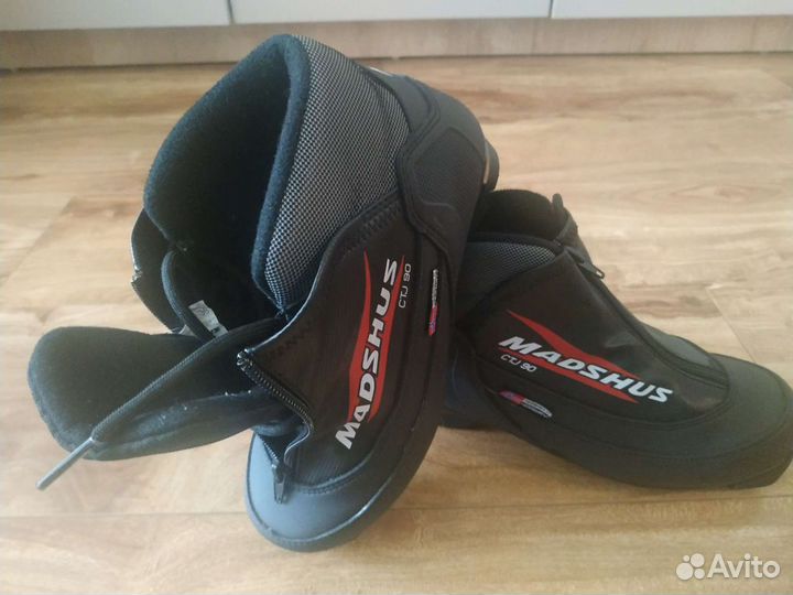 Лыжные ботинки Madshus размер 35