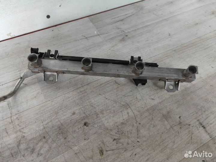 Топливная рампа Bmw 1 E87 N45 B16 A 2006