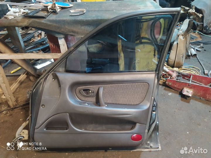 Дверь передняя правая Mitsubishi Galant 7