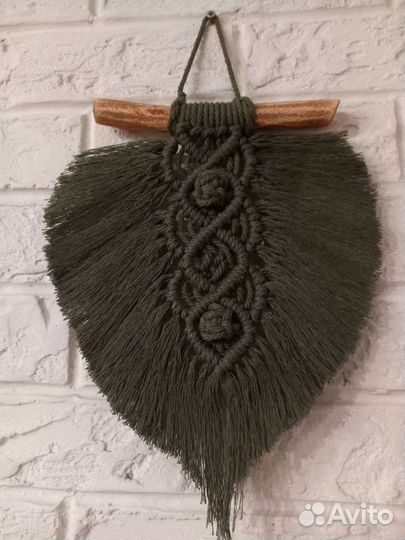 Украшение на стену для интерьера