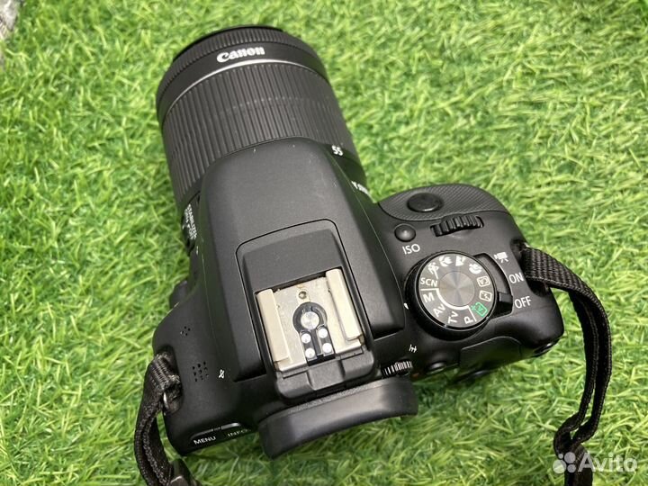 Canon 100D Kit 18-55mm 3.5-5.6 IS STM 3.800 кадров