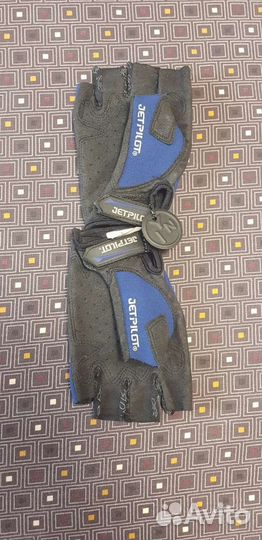 Перчатки jetpilot