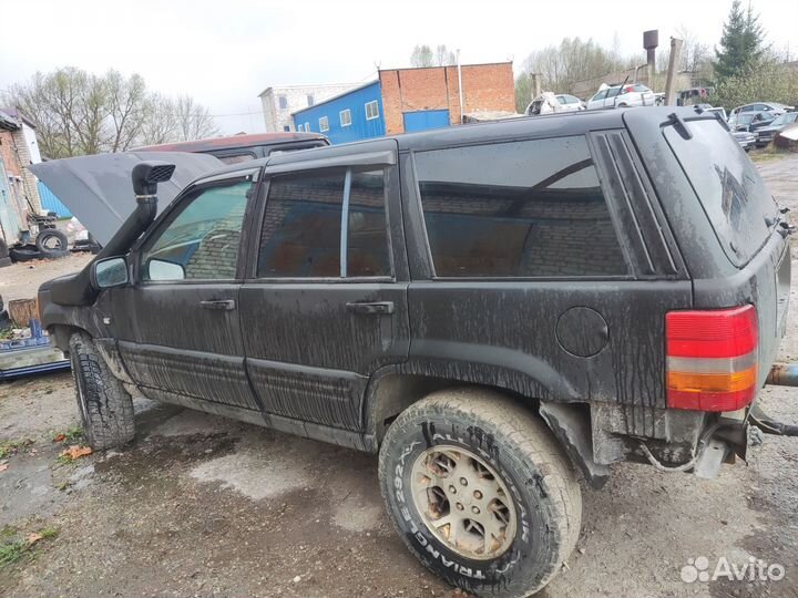 Jeep Grand Cherokee 5.2 AT, 1997, 400 000 км