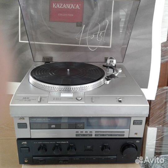Продаю музыкальный центр JVC